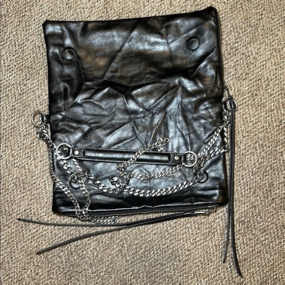 Zara Black Crossbody Bag with Silver Chain - Picture 4 of 6